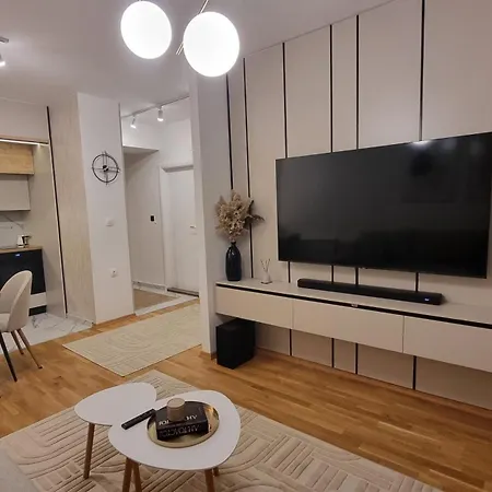 Luxury Gold Apartment *
